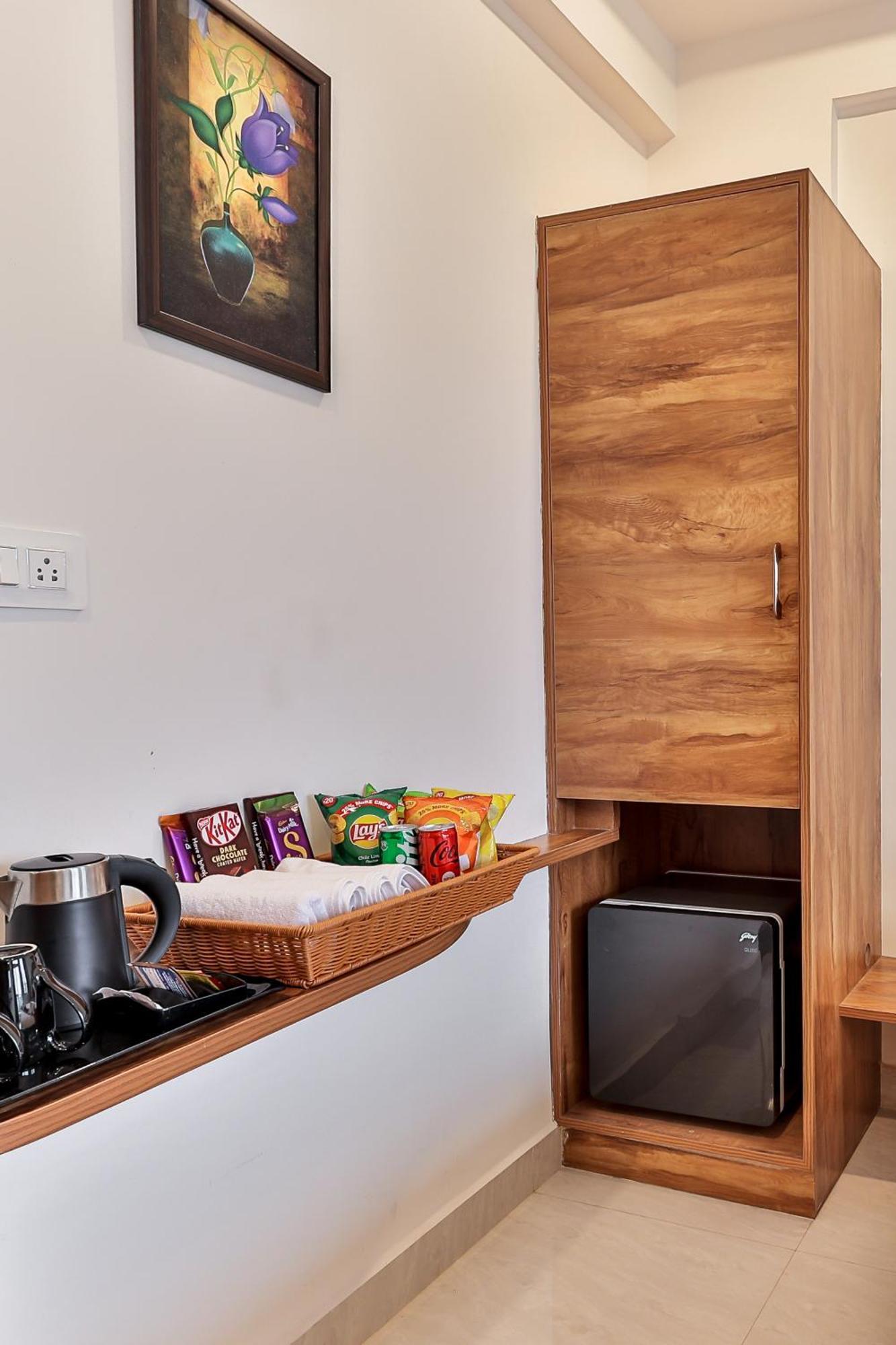 The Auberge Boutique Hotel - Manyata Tech Park Бангалор Экстерьер фото